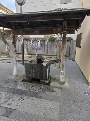 薬師神社の{uncategorized: "未分類", other: "その他", undefined: "問題あり", building: "その他建物", grave: "お墓", sacred_gate: "鳥居", guardian: "狛犬", statue: "像", buddha: "仏像", history: "歴史", nature: "自然", garden: "庭園", animal: "動物", pagoda: "塔", temizu: "手水舎", mountain_gate: "山門・神門", sanctuary: "本殿・本堂", subordinate: "末社・摂社", art: "芸術", scenery: "景色", jizo: "地蔵", ema: "絵馬", goshuin: "御朱印", omikuji: "おみくじ", items: "授与品その他", amulet: "お守り", goshuincho: "御朱印帳", eats: "食事", festival: "お祭り", votive_dance: "神楽", shichigosan: "七五三参", wedding: "結婚式", experience: "体験その他", initially: "初詣", around: "周辺", anti_infection: "感染症対策"}