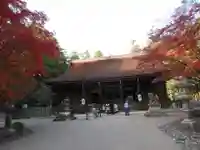 多田神社の本殿・本堂