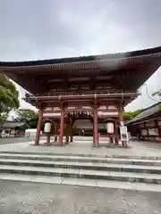 津島神社の山門