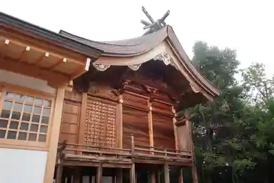高尾神社の本殿・本堂