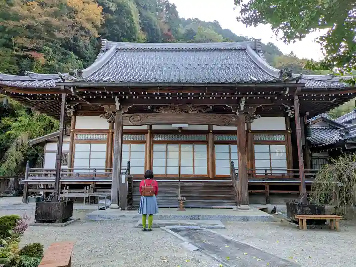 西念寺の本殿・本堂