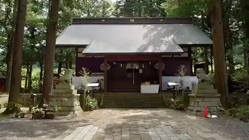 山家神社の本殿