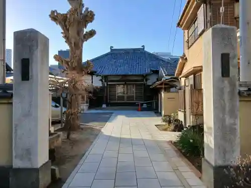不動院の{uncategorized: "未分類", other: "その他", undefined: "問題あり", building: "その他建物", grave: "お墓", sacred_gate: "鳥居", guardian: "狛犬", statue: "像", buddha: "仏像", history: "歴史", nature: "自然", garden: "庭園", animal: "動物", pagoda: "塔", temizu: "手水舎", mountain_gate: "山門・神門", sanctuary: "本殿・本堂", subordinate: "末社・摂社", art: "芸術", scenery: "景色", jizo: "地蔵", ema: "絵馬", goshuin: "御朱印", omikuji: "おみくじ", items: "授与品その他", amulet: "お守り", goshuincho: "御朱印帳", eats: "食事", festival: "お祭り", votive_dance: "神楽", shichigosan: "七五三参", wedding: "結婚式", experience: "体験その他", initially: "初詣", around: "周辺", anti_infection: "感染症対策"}