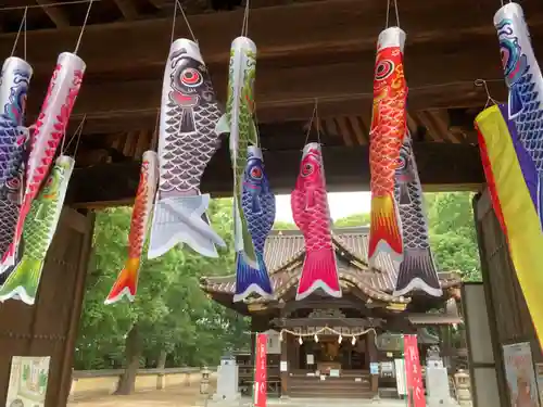 三津厳島神社の山門