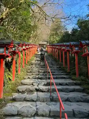 貴船神社の{uncategorized: "未分類", other: "その他", undefined: "問題あり", building: "その他建物", grave: "お墓", sacred_gate: "鳥居", guardian: "狛犬", statue: "像", buddha: "仏像", history: "歴史", nature: "自然", garden: "庭園", animal: "動物", pagoda: "塔", temizu: "手水舎", mountain_gate: "山門・神門", sanctuary: "本殿・本堂", subordinate: "末社・摂社", art: "芸術", scenery: "景色", jizo: "地蔵", ema: "絵馬", goshuin: "御朱印", omikuji: "おみくじ", items: "授与品その他", amulet: "お守り", goshuincho: "御朱印帳", eats: "食事", festival: "お祭り", votive_dance: "神楽", shichigosan: "七五三参", wedding: "結婚式", experience: "体験その他", initially: "初詣", around: "周辺", anti_infection: "感染症対策"}