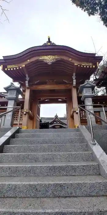 坂井神社の山門
