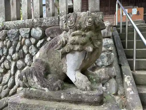 和田乃神社の狛犬