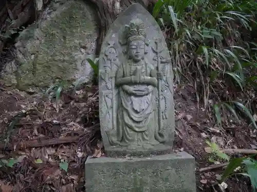 宝珠山 立石寺の仏像