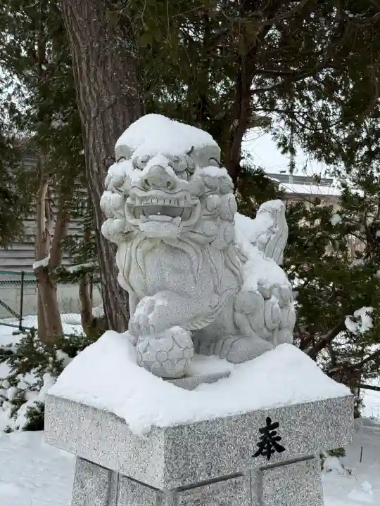 上磯八幡宮の{uncategorized: "未分類", other: "その他", undefined: "問題あり", building: "その他建物", grave: "お墓", sacred_gate: "鳥居", guardian: "狛犬", statue: "像", buddha: "仏像", history: "歴史", nature: "自然", garden: "庭園", animal: "動物", pagoda: "塔", temizu: "手水舎", mountain_gate: "山門・神門", sanctuary: "本殿・本堂", subordinate: "末社・摂社", art: "芸術", scenery: "景色", jizo: "地蔵", ema: "絵馬", goshuin: "御朱印", omikuji: "おみくじ", items: "授与品その他", amulet: "お守り", goshuincho: "御朱印帳", eats: "食事", festival: "お祭り", votive_dance: "神楽", shichigosan: "七五三参", wedding: "結婚式", experience: "体験その他", initially: "初詣", around: "周辺", anti_infection: "感染症対策"}