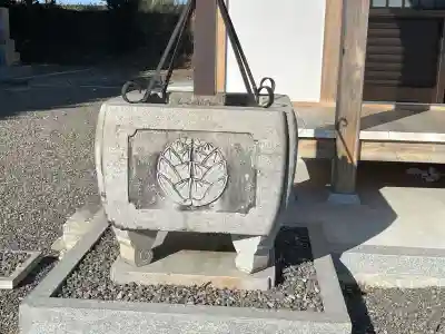 意頼寺の{uncategorized: "未分類", other: "その他", undefined: "問題あり", building: "その他建物", grave: "お墓", sacred_gate: "鳥居", guardian: "狛犬", statue: "像", buddha: "仏像", history: "歴史", nature: "自然", garden: "庭園", animal: "動物", pagoda: "塔", temizu: "手水舎", mountain_gate: "山門・神門", sanctuary: "本殿・本堂", subordinate: "末社・摂社", art: "芸術", scenery: "景色", jizo: "地蔵", ema: "絵馬", goshuin: "御朱印", omikuji: "おみくじ", items: "授与品その他", amulet: "お守り", goshuincho: "御朱印帳", eats: "食事", festival: "お祭り", votive_dance: "神楽", shichigosan: "七五三参", wedding: "結婚式", experience: "体験その他", initially: "初詣", around: "周辺", anti_infection: "感染症対策"}