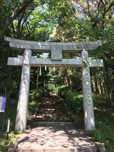 白山神社の鳥居