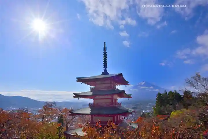 新倉富士浅間神社(山梨県)