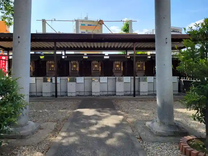 神明社(赤塚神明社)の末社・摂社