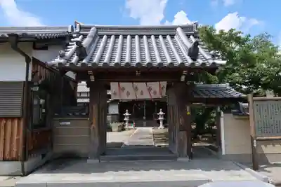 与楽寺の山門・神門