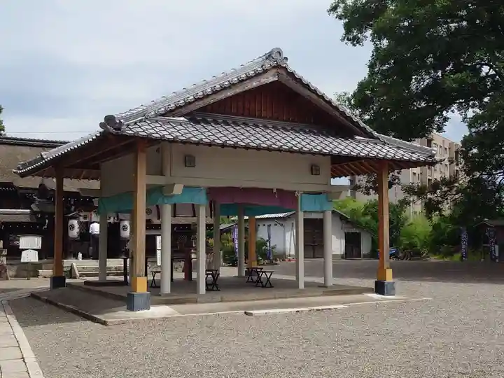 石坐神社(滋賀県)
