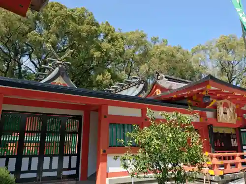 熊野速玉大社の{uncategorized: "未分類", other: "その他", undefined: "問題あり", building: "その他建物", grave: "お墓", sacred_gate: "鳥居", guardian: "狛犬", statue: "像", buddha: "仏像", history: "歴史", nature: "自然", garden: "庭園", animal: "動物", pagoda: "塔", temizu: "手水舎", mountain_gate: "山門・神門", sanctuary: "本殿・本堂", subordinate: "末社・摂社", art: "芸術", scenery: "景色", jizo: "地蔵", ema: "絵馬", goshuin: "御朱印", omikuji: "おみくじ", items: "授与品その他", amulet: "お守り", goshuincho: "御朱印帳", eats: "食事", festival: "お祭り", votive_dance: "神楽", shichigosan: "七五三参", wedding: "結婚式", experience: "体験その他", initially: "初詣", around: "周辺", anti_infection: "感染症対策"}