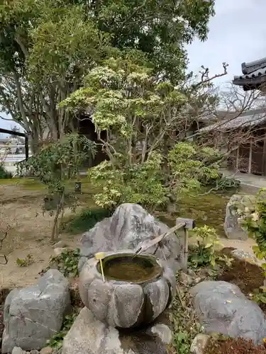 福智院の手水舎