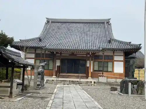 覚勝寺の{uncategorized: "未分類", other: "その他", undefined: "問題あり", building: "その他建物", grave: "お墓", sacred_gate: "鳥居", guardian: "狛犬", statue: "像", buddha: "仏像", history: "歴史", nature: "自然", garden: "庭園", animal: "動物", pagoda: "塔", temizu: "手水舎", mountain_gate: "山門・神門", sanctuary: "本殿・本堂", subordinate: "末社・摂社", art: "芸術", scenery: "景色", jizo: "地蔵", ema: "絵馬", goshuin: "御朱印", omikuji: "おみくじ", items: "授与品その他", amulet: "お守り", goshuincho: "御朱印帳", eats: "食事", festival: "お祭り", votive_dance: "神楽", shichigosan: "七五三参", wedding: "結婚式", experience: "体験その他", initially: "初詣", around: "周辺", anti_infection: "感染症対策"}