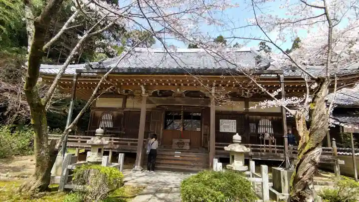 勝持寺(花の寺)の本殿・本堂