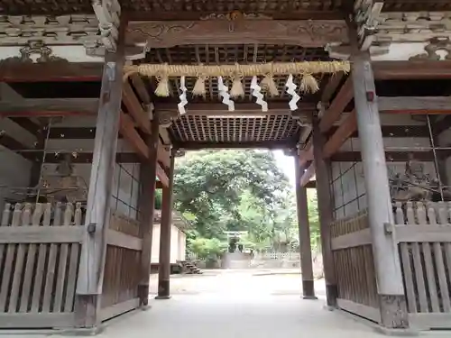 三国神社の山門・神門