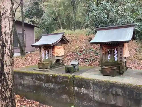 素鵞神社の末社・摂社