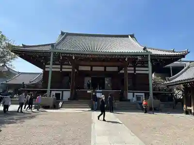 一心寺の本殿・本堂