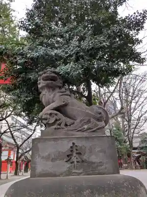 花園神社の狛犬