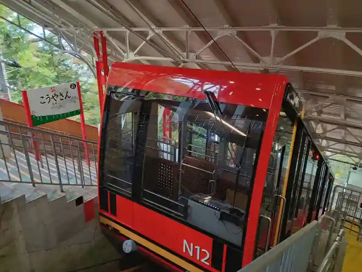 高野山金剛峯寺奥の院(和歌山県)