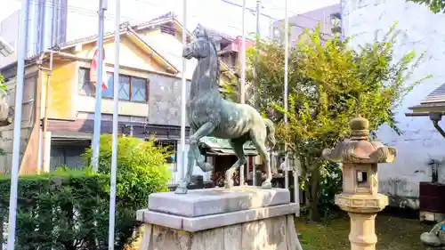 富士浅間神社の狛犬