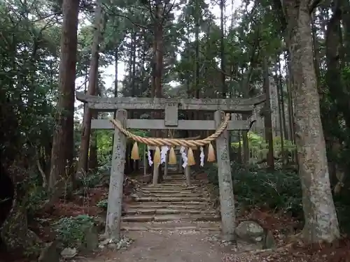 銀山上神社の鳥居