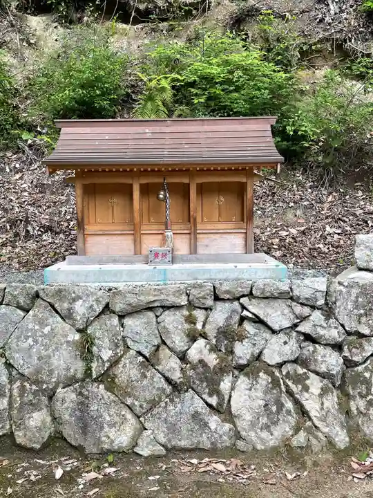 素盞嗚神社の末社・摂社