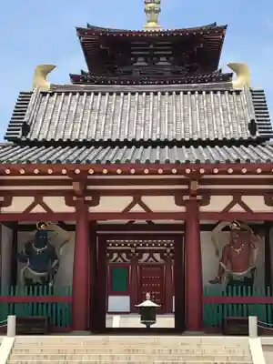 四天王寺の山門・神門