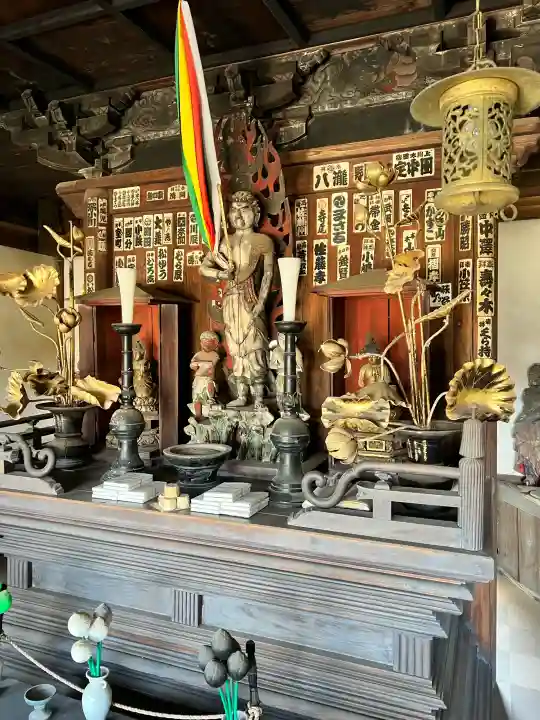 延命寺(身代り不動尊)の{uncategorized: "未分類", other: "その他", undefined: "問題あり", building: "その他建物", grave: "お墓", sacred_gate: "鳥居", guardian: "狛犬", statue: "像", buddha: "仏像", history: "歴史", nature: "自然", garden: "庭園", animal: "動物", pagoda: "塔", temizu: "手水舎", mountain_gate: "山門・神門", sanctuary: "本殿・本堂", subordinate: "末社・摂社", art: "芸術", scenery: "景色", jizo: "地蔵", ema: "絵馬", goshuin: "御朱印", omikuji: "おみくじ", items: "授与品その他", amulet: "お守り", goshuincho: "御朱印帳", eats: "食事", festival: "お祭り", votive_dance: "神楽", shichigosan: "七五三参", wedding: "結婚式", experience: "体験その他", initially: "初詣", around: "周辺", anti_infection: "感染症対策"}