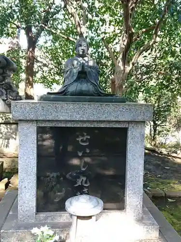 三佛寺の像