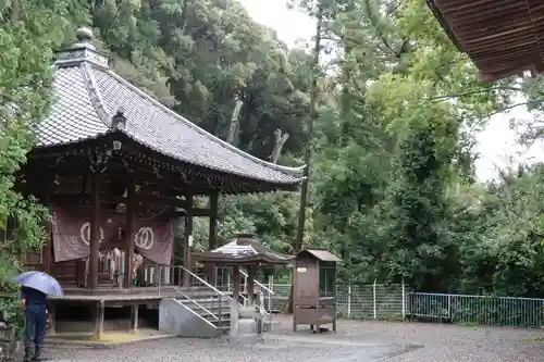 繁多寺の本殿