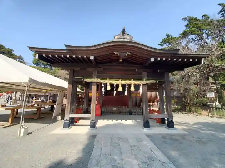 鶴岡八幡宮の末社・摂社