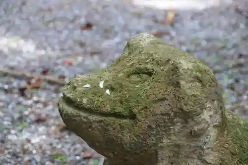 八幡神社の狛犬