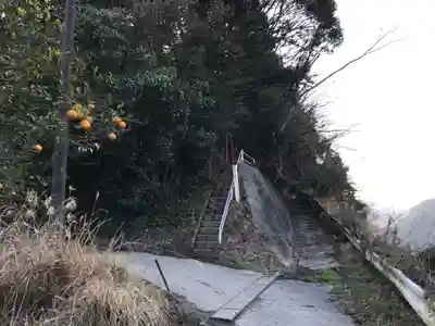 三股村道祖神社の周辺