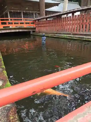 櫛引八幡宮の庭園