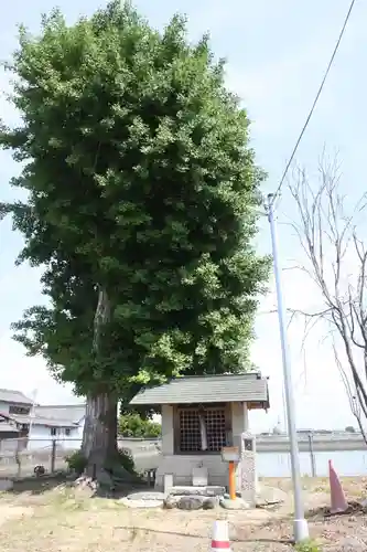 地蔵尊(阪手池南鎮座)(奈良県)