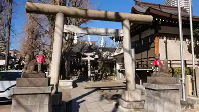 飛木稲荷神社の鳥居