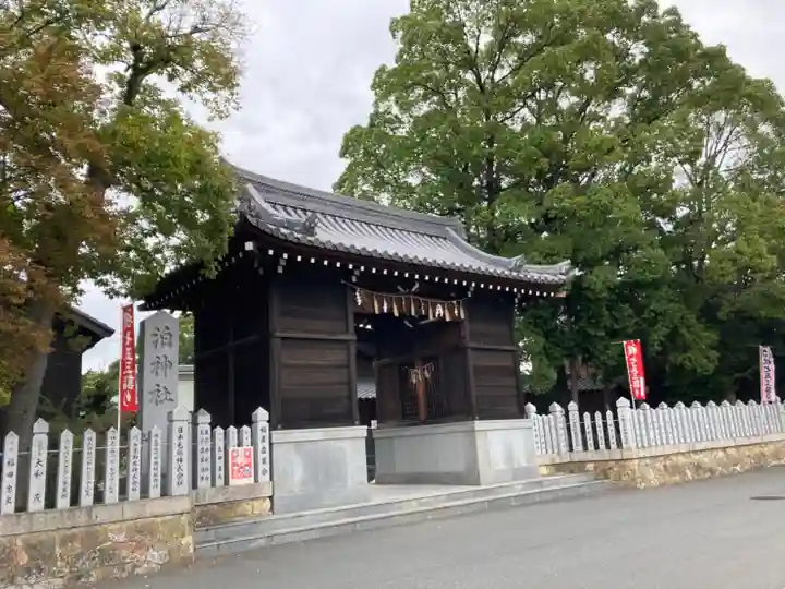 泊神社(兵庫県)