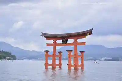 厳島神社(広島県)