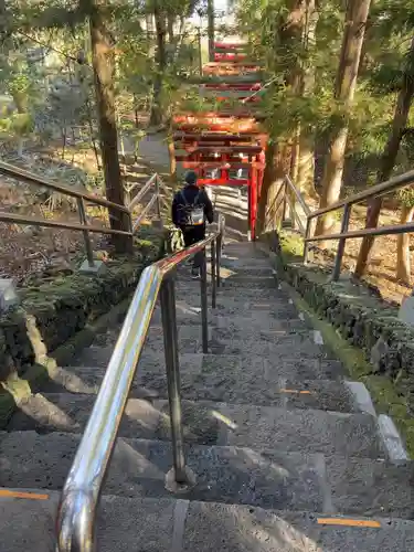 新屋山神社(山梨県)