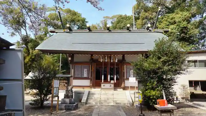 柴崎神社の本殿・本堂