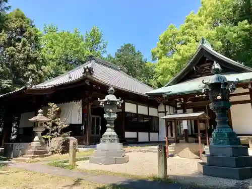 慈眼寺の本殿・本堂