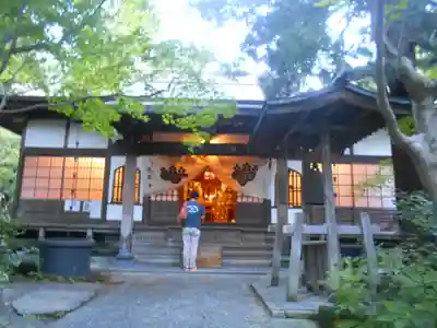 覚園寺の本殿・本堂