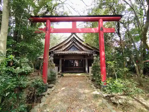 白郷稲荷神社の鳥居