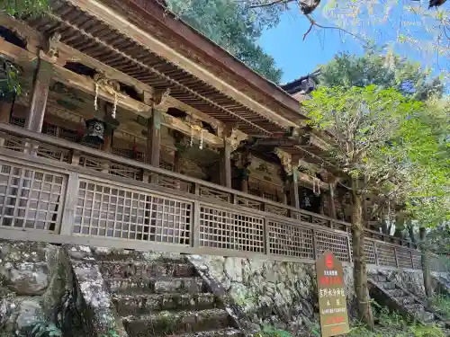 吉野水分神社（吉野町）の{uncategorized: "未分類", other: "その他", undefined: "問題あり", building: "その他建物", grave: "お墓", sacred_gate: "鳥居", guardian: "狛犬", statue: "像", buddha: "仏像", history: "歴史", nature: "自然", garden: "庭園", animal: "動物", pagoda: "塔", temizu: "手水舎", mountain_gate: "山門・神門", sanctuary: "本殿・本堂", subordinate: "末社・摂社", art: "芸術", scenery: "景色", jizo: "地蔵", ema: "絵馬", goshuin: "御朱印", omikuji: "おみくじ", items: "授与品その他", amulet: "お守り", goshuincho: "御朱印帳", eats: "食事", festival: "お祭り", votive_dance: "神楽", shichigosan: "七五三参", wedding: "結婚式", experience: "体験その他", initially: "初詣", around: "周辺", anti_infection: "感染症対策"}