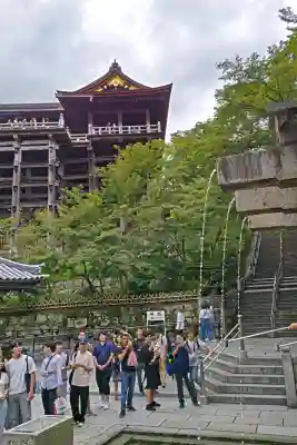 清水寺の{uncategorized: "未分類", other: "その他", undefined: "問題あり", building: "その他建物", grave: "お墓", sacred_gate: "鳥居", guardian: "狛犬", statue: "像", buddha: "仏像", history: "歴史", nature: "自然", garden: "庭園", animal: "動物", pagoda: "塔", temizu: "手水舎", mountain_gate: "山門・神門", sanctuary: "本殿・本堂", subordinate: "末社・摂社", art: "芸術", scenery: "景色", jizo: "地蔵", ema: "絵馬", goshuin: "御朱印", omikuji: "おみくじ", items: "授与品その他", amulet: "お守り", goshuincho: "御朱印帳", eats: "食事", festival: "お祭り", votive_dance: "神楽", shichigosan: "七五三参", wedding: "結婚式", experience: "体験その他", initially: "初詣", around: "周辺", anti_infection: "感染症対策"}